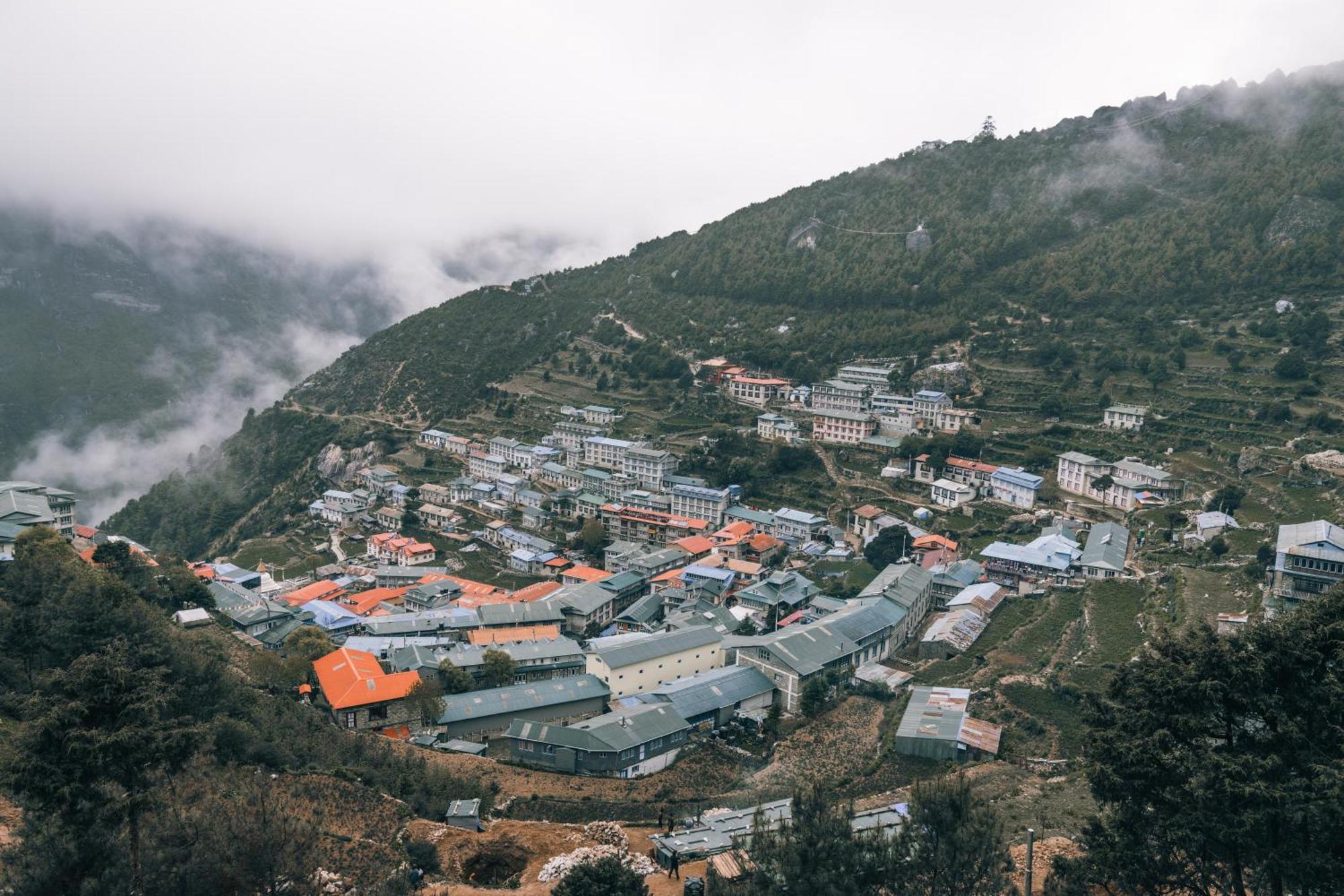 Mountain Lodges Of Nepal - Namche Bagian luar foto