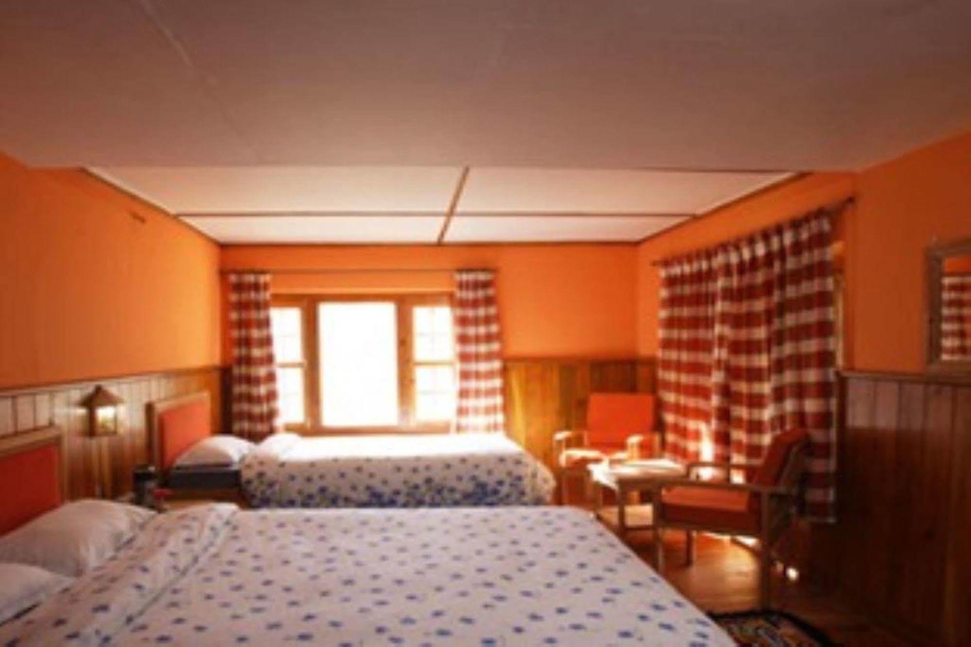 Mountain Lodges Of Nepal - Namche Bagian luar foto